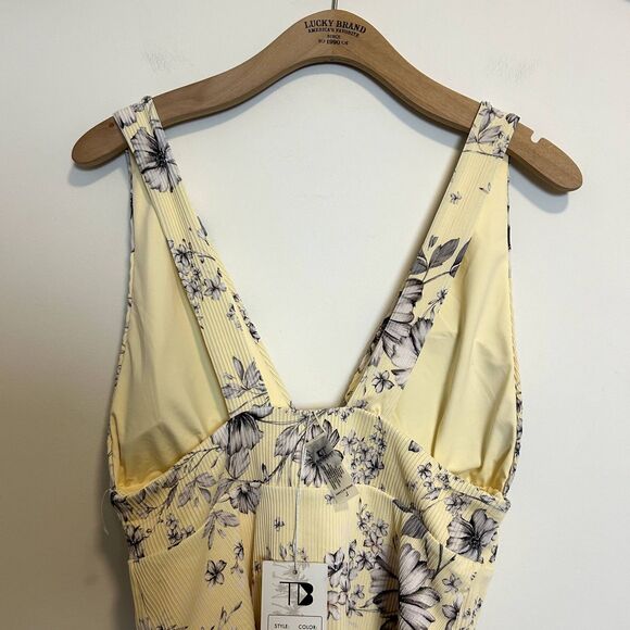 NWT Tinikikini Swim Wear Womens One-piece Swimsuit Size Large Pale Yellow - Picture 7 of 13